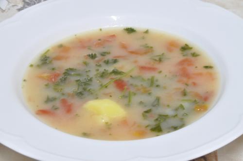 Polévka z brambor a rajčat  – Snadné Bulharsko recept, zvládnete za 30 - 45 minut